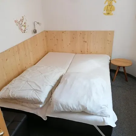 Apartment Familienfreundliches Selbstversorger-appartement Im Gasteiner Tal 80 Km Sudlich Der Stadt Salzburg